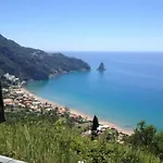Thomas Art Отель Пелекас