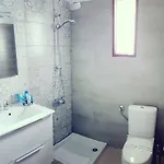 Thomas Art Отель Пелекас