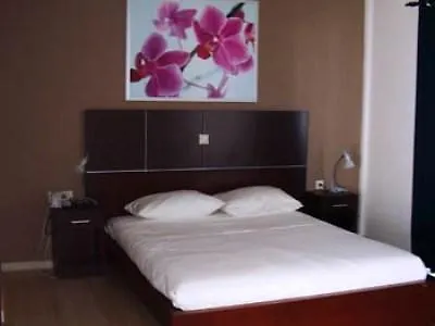 Hotell Thomas 2*