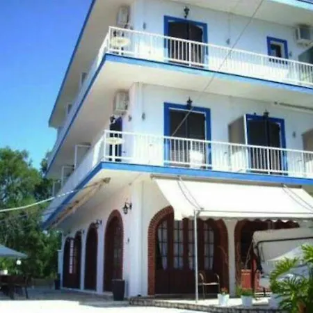 Thomas Art Otel Pelekas