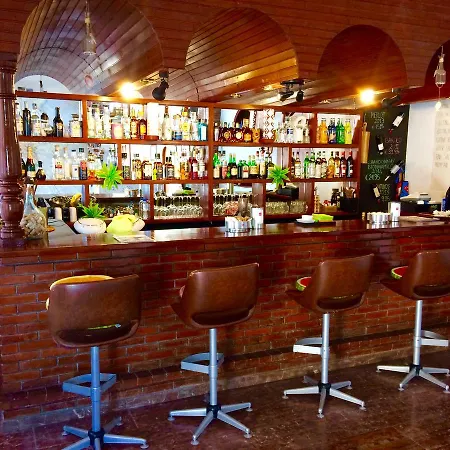 Thomas Art Hotel Pelekas