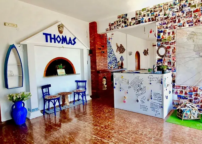 Thomas Art Отель