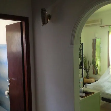 Thomas Art Otel