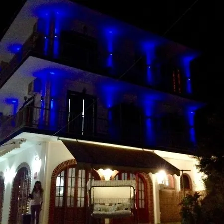 Thomas Art 3* Pelekas