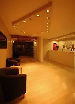 Thomas Hotel